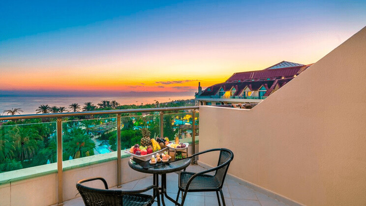 Sea View Duplex Family Room